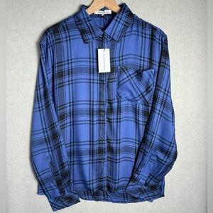 WeWoreWhat Women’s Boyfriend Plaid Button Up Shirt in Black and Blue Relaxed Fit